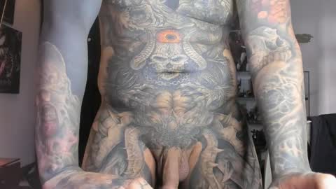    online show from 02/21/25, 10:04