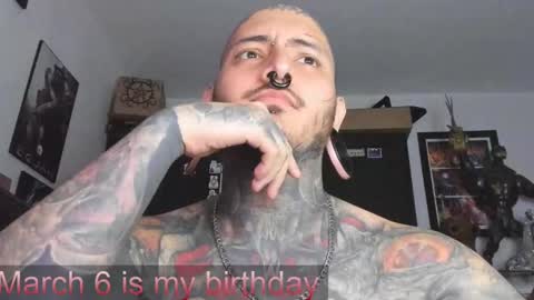    online show from 03/05/25, 01:21