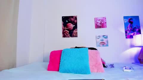 Snapshot of debbie_hans chatting on 11/26/25, 11:11 debbie_hans online show from 11/26/25, 11:11