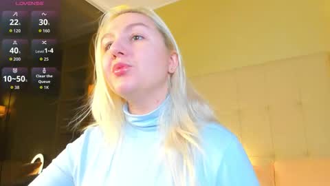 Debbie Mon Tue Fri Sun Sat GMT 3 1000am - 0400pm  online show from 03/20/26, 05:51