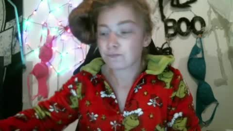 Snapshot of debbieafterhours69 chatting on 10/12/25, 02:27 DEBBIE online show from 10/12/25, 02:27