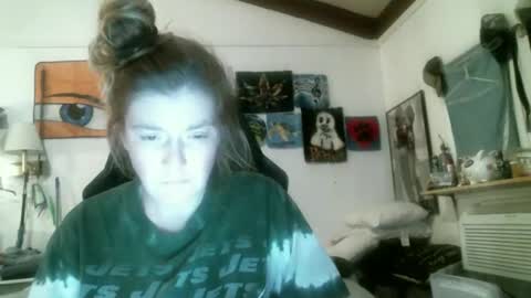 DEBBIE online show from 11/14/25, 01:48