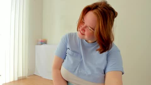 DeboraDebbieDee online show from 06/04/26, 05:24