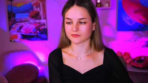 Snapshot of deboralarson chatting on 01/13/25, 10:36 Debora online show from 01/13/25, 10:36