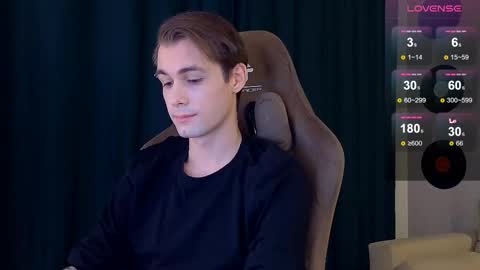 Snapshot of debugmee chatting on 01/19/26, 03:21 Samuel online show from 01/19/26, 03:21