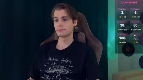 Snapshot of debugmee chatting on 02/19/26, 07:43 Samuel online show from 02/19/26, 07:43