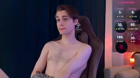 Snapshot of debugmee chatting on 03/02/26, 07:15 Samuel online show from 03/02/26, 07:15