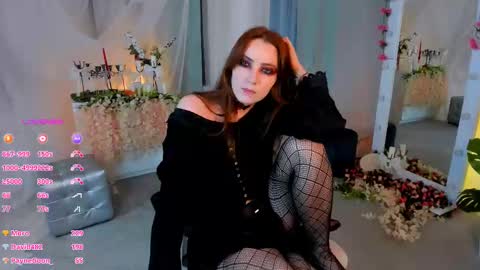 Snapshot of deca_dance chatting on 02/20/25, 07:30 Ask me online show from 02/20/25, 07:30