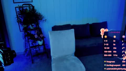 Snapshot of deca_dance chatting on 03/12/25, 08:20 Ask me online show from 03/12/25, 08:20