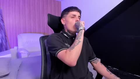 declan_fox online show from 09/24/25, 03:32