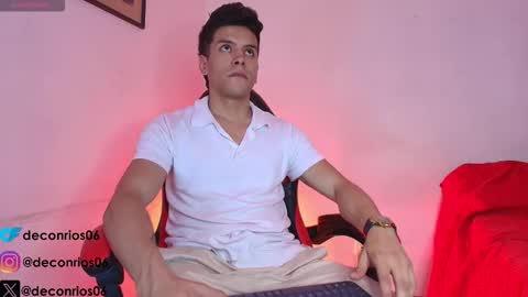 Santiago online show from 03/15/26, 01:44