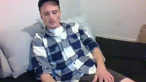 Dee4dayz online show from 10/18/25, 08:31