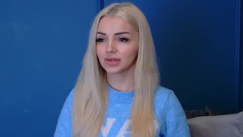 DeeaVIP online show from 03/24/26, 05:45