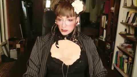 Snapshot of deeliah chatting on 11/29/25, 11:41 Deeliah online show from 11/29/25, 11:41