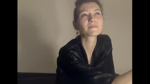 Deelightfull online show from 12/04/24, 06:28