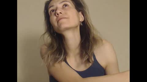 Deelightfull online show from 02/08/25, 07:49