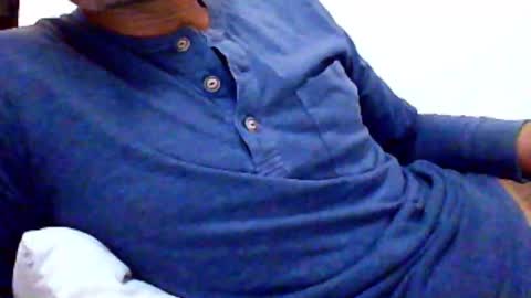 Snapshot of deepak4ualways chatting on 03/02/25, 12:11 sandy4umylove2014 online show from 03/02/25, 12:11