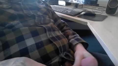 Snapshot of deepstrokes25 chatting on 02/10/25, 08:31 deepstrokes25 online show from 02/10/25, 08:31