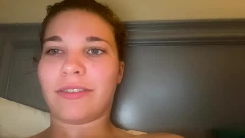 Snapshot of deepthroatqueen33 chatting on 10/10/25, 09:30 deepthroatqueen33 online show from 10/10/25, 09:30