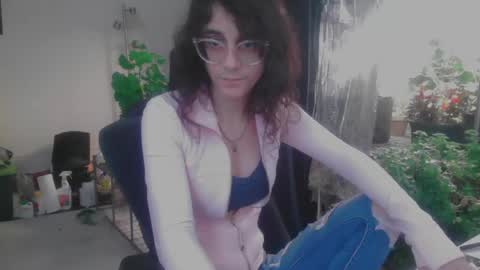Snapshot of deeralxne chatting on 06/02/26, 03:36 Alinochka online show from 06/02/26, 03:36