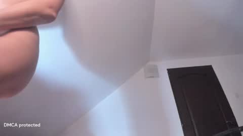 Snapshot of deessert chatting on 07/30/26, 02:32 Deessert online show from 07/30/26, 02:32