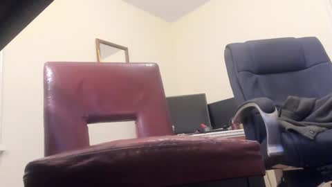 Snapshot of deeznutz343 chatting on 12/07/24, 04:31 Deez Nutz online show from 12/07/24, 04:31