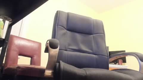 Snapshot of deeznutz343 chatting on 12/12/24, 06:36 Deez Nutz online show from 12/12/24, 06:36