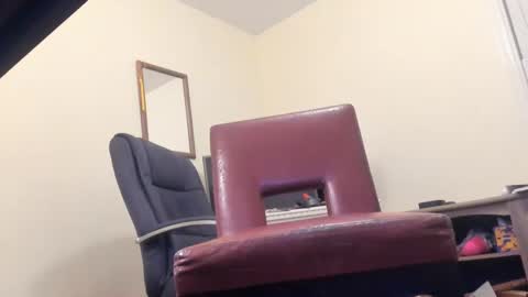 Snapshot of deeznutz343 chatting on 12/13/24, 04:00 Deez Nutz online show from 12/13/24, 04:00