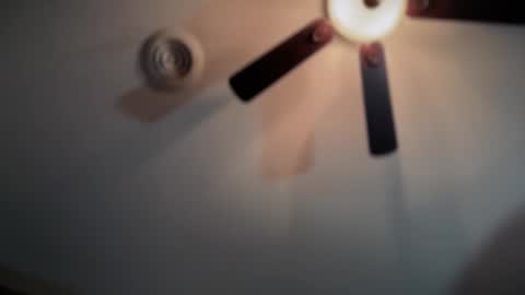 Snapshot of degeneratesaint chatting on 01/14/25, 04:47 Tori online show from 01/14/25, 04:47