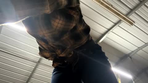 Snapshot of degeneratesaint chatting on 10/05/25, 02:43 Tori online show from 10/05/25, 02:43