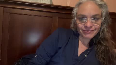 Snapshot of degeneratesaint chatting on 11/08/25, 05:51 Tori online show from 11/08/25, 05:51