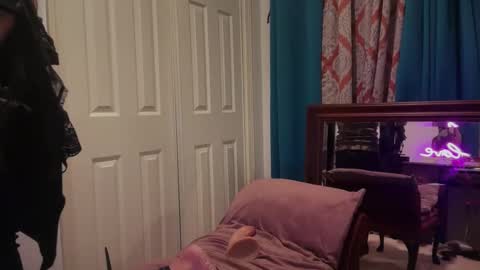 Snapshot of degeneratesaint chatting on 11/20/25, 05:40 Tori online show from 11/20/25, 05:40