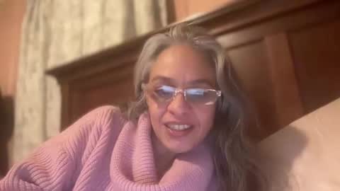 Tori online show from 01/19/26, 05:11