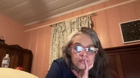 Tori online show from 03/04/26, 06:08