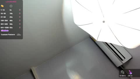 Snapshot of dei_v_48 chatting on 12/12/24, 04:48 DEIVY online show from 12/12/24, 04:48