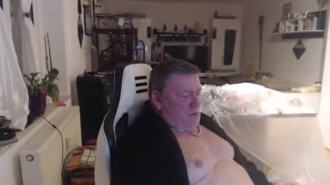 Snapshot of deinprinz2312 chatting on 12/10/24, 06:11 deinprinz2312 online show from 12/10/24, 06:11