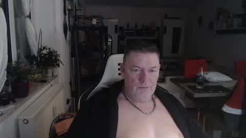 Snapshot of deinprinz2312 chatting on 01/02/25, 03:58 deinprinz2312 online show from 01/02/25, 03:58