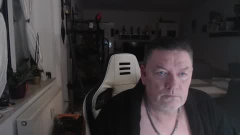 Snapshot of deinprinz2312 chatting on 01/16/25, 07:28 deinprinz2312 online show from 01/16/25, 07:28