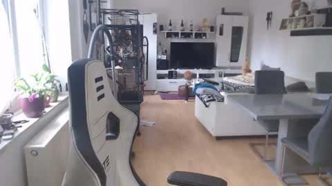 Snapshot of deinprinz2312 chatting on 03/12/25, 10:48 deinprinz2312 online show from 03/12/25, 10:48