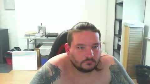 deinspielzeug87 online show from 10/26/25, 01:39