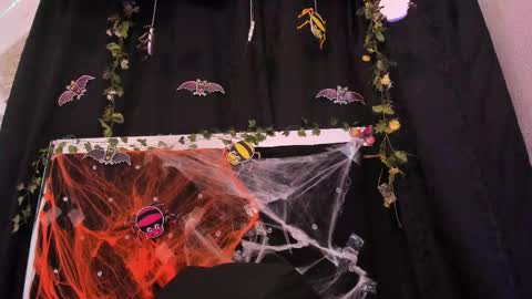 Snapshot of deisyharper chatting on 10/31/25, 06:14 deisyharper online show from 10/31/25, 06:14