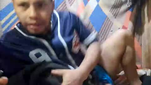 Snapshot of deivifit chatting on 11/25/25, 07:41 deivifit online show from 11/25/25, 07:41