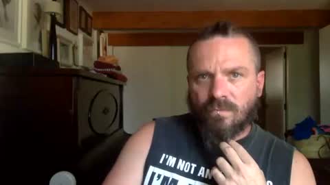 Snapshot of deivitzzz chatting on 07/20/26, 01:46 Hermes online show from 07/20/26, 01:46