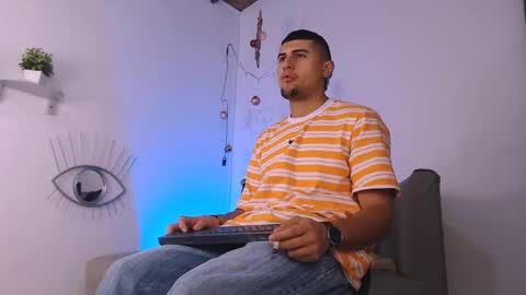Snapshot of deivy_gram chatting on 01/05/25, 08:00 DEIVY online show from 01/05/25, 08:00