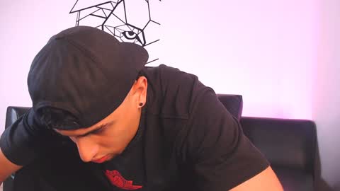 Snapshot of deivy_gram chatting on 01/11/25, 03:55 DEIVY online show from 01/11/25, 03:55