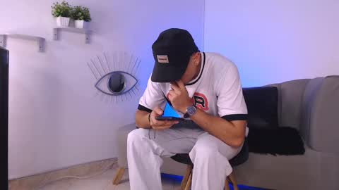 Snapshot of deivy_gram chatting on 01/13/25, 05:44 DEIVY online show from 01/13/25, 05:44