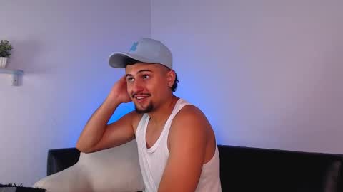  DEIVY  online show from 03/19/26, 01:53