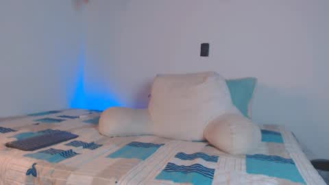  DEIVY  online show from 04/08/26, 12:10