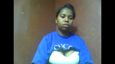 deliah712909 online show from 01/05/25, 07:38