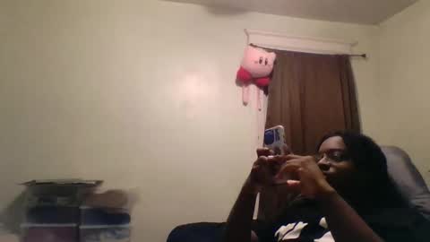 Snapshot of deliassshaker chatting on 02/19/26, 03:02 ms pretty online show from 02/19/26, 03:02